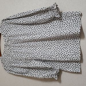 Fashion_jackson The Drop Puff Sleeve Round neck Pleated top L